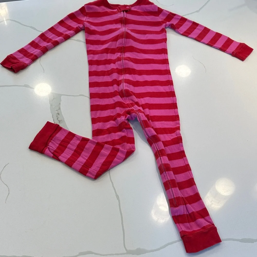Gap baby organic cotton one piece pajama full zip pink red stripes girls size 4